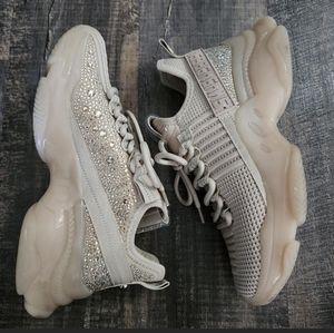 Steve madden rhinestone sneakers size 6.5